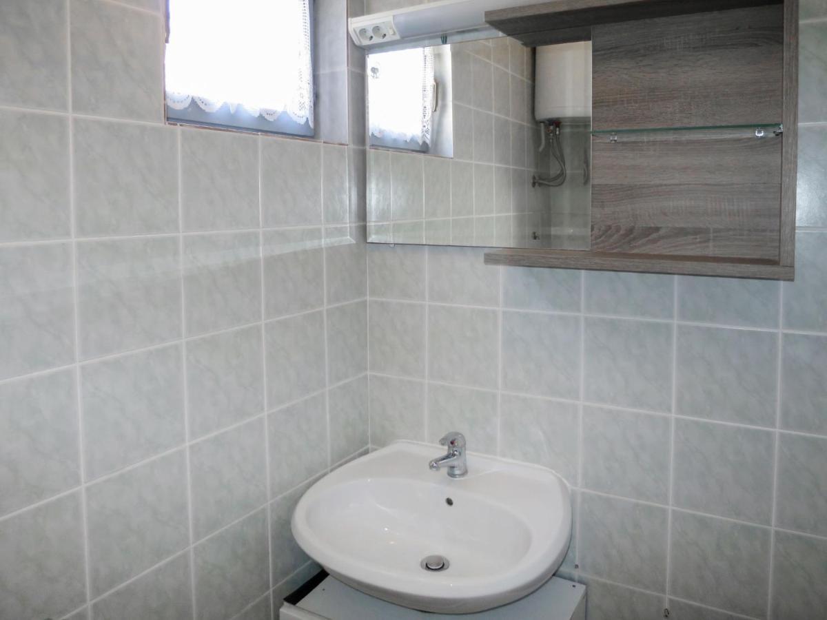 Holiday Home Bacani - Zad750 By Interhome Donji Karin Екстериор снимка