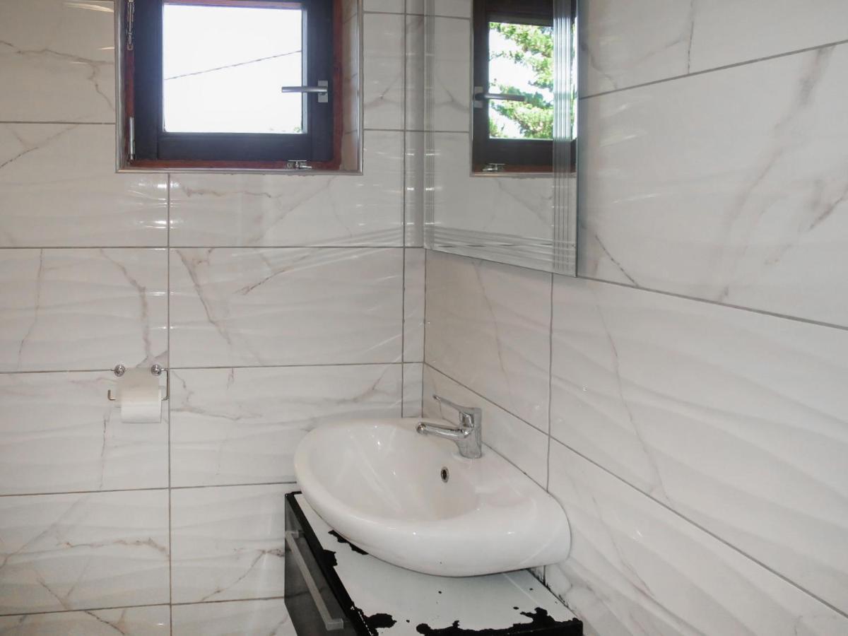 Holiday Home Bacani - Zad750 By Interhome Donji Karin Екстериор снимка